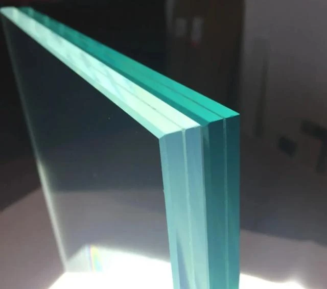 door laminated glass  02